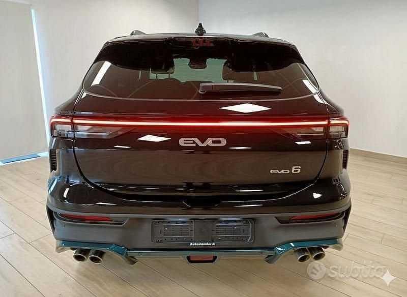 Usata EVO Evo 6 167 CV (122 kW) 2025 Nero SUV