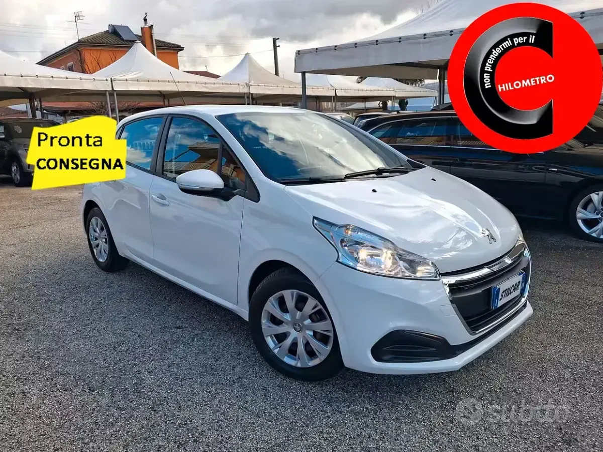 Usata Peugeot 208 Active 75 CV (55 kW) 2017 Utilitaria