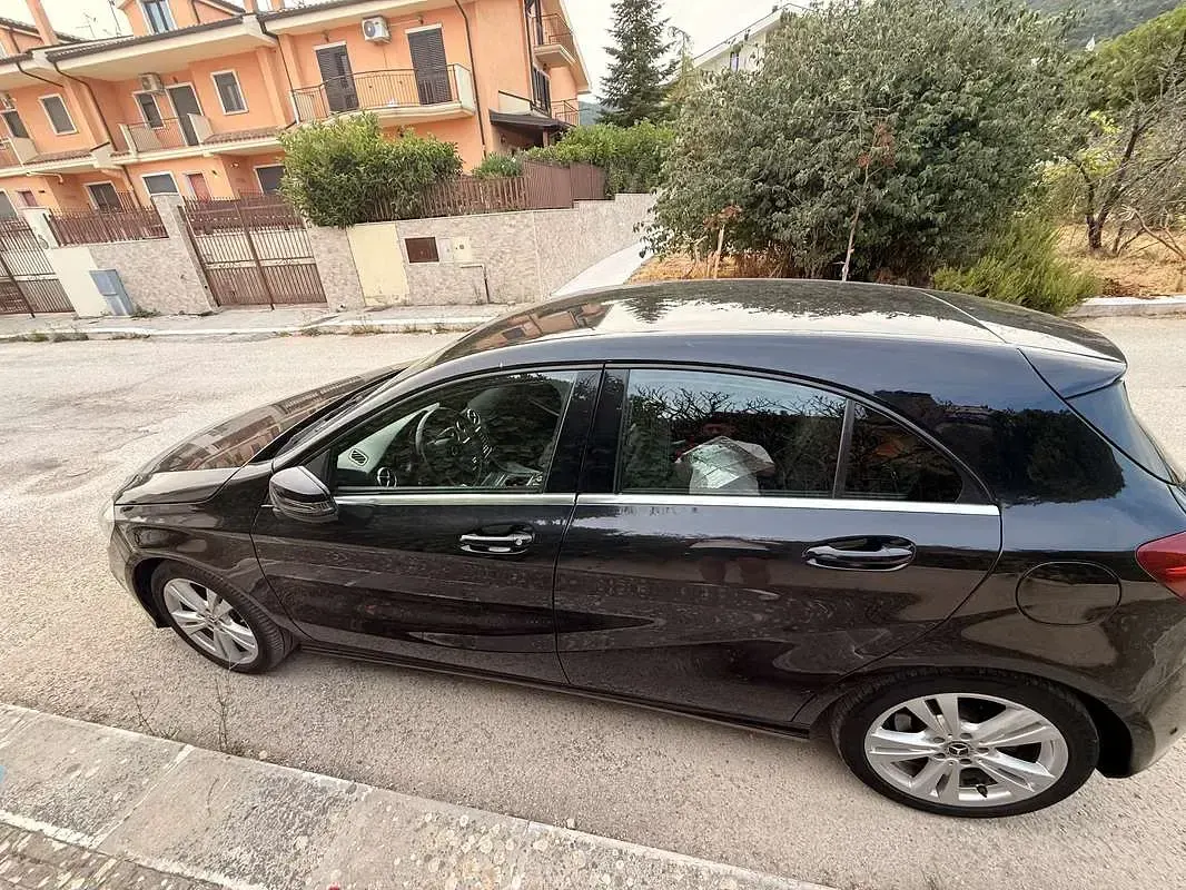 Usata Mercedes A200 Edition 136 CV (100 kW) 2018 Berlina