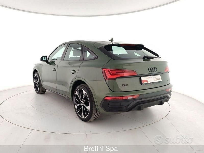 Usata Audi Q5 S-line plus 204 CV (150 kW) 2023 Verde district metallizzato SUV