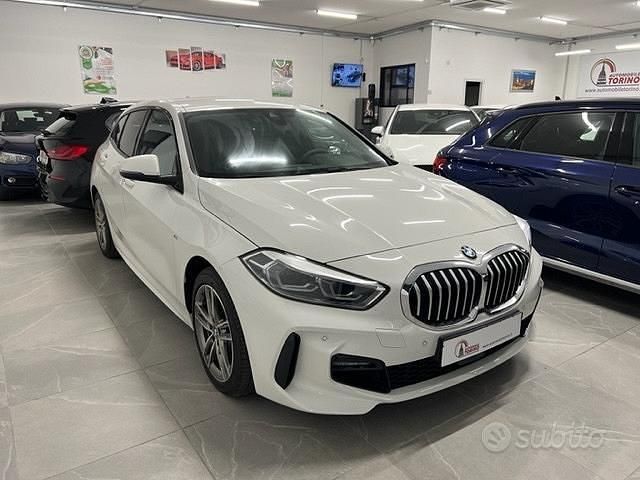 Usata BMW 118 M Sport 136 CV (100 kW) 2022 Bianco Utilitaria