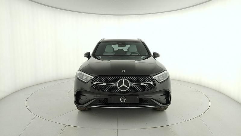 Begagnad Mercedes GLC220 Advanced Plus 197 HK (144 kW) 2024 Grå SUV
