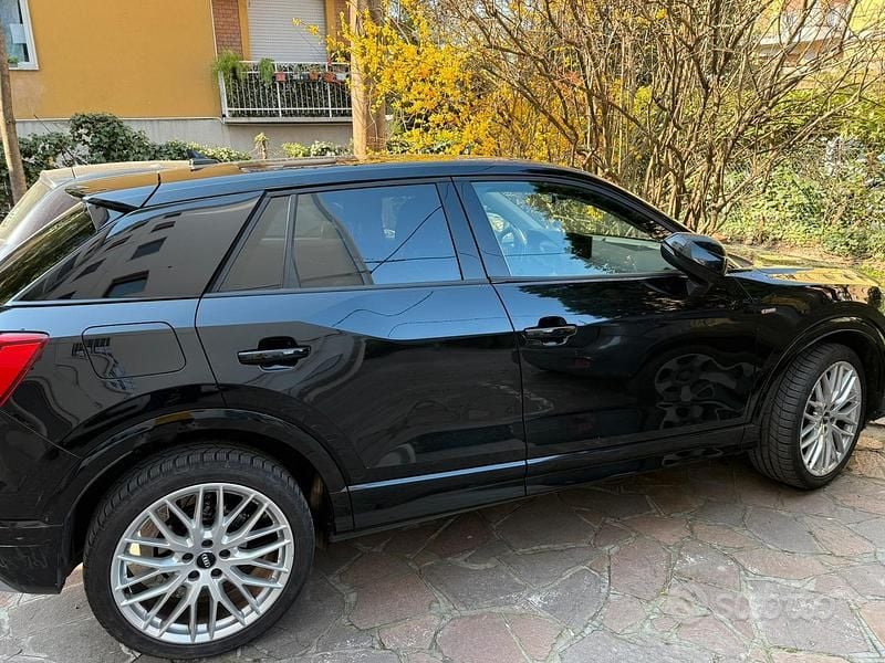 Usata Audi Q2 S-Line 116 CV (85 kW) 2018 Nero SUV