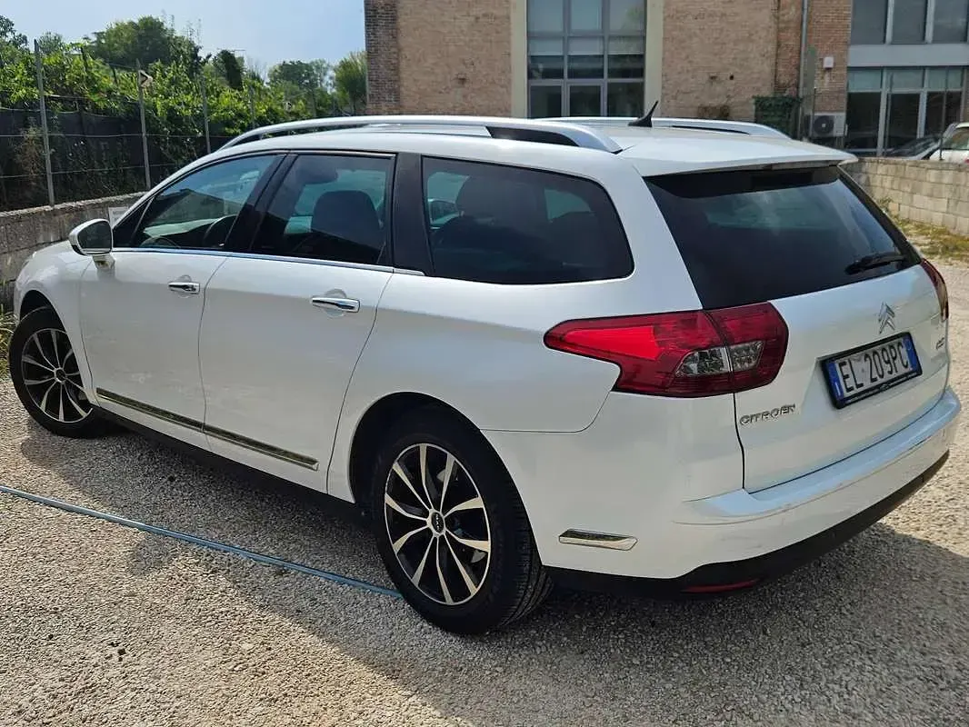 Usata Citroën C5 Exclusive 160 CV (117 kW) 2012 Bianco Station wagon