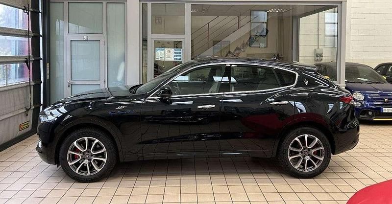 Usata Maserati Levante GT 330 CV (242 kW) 2022 Nero SUV