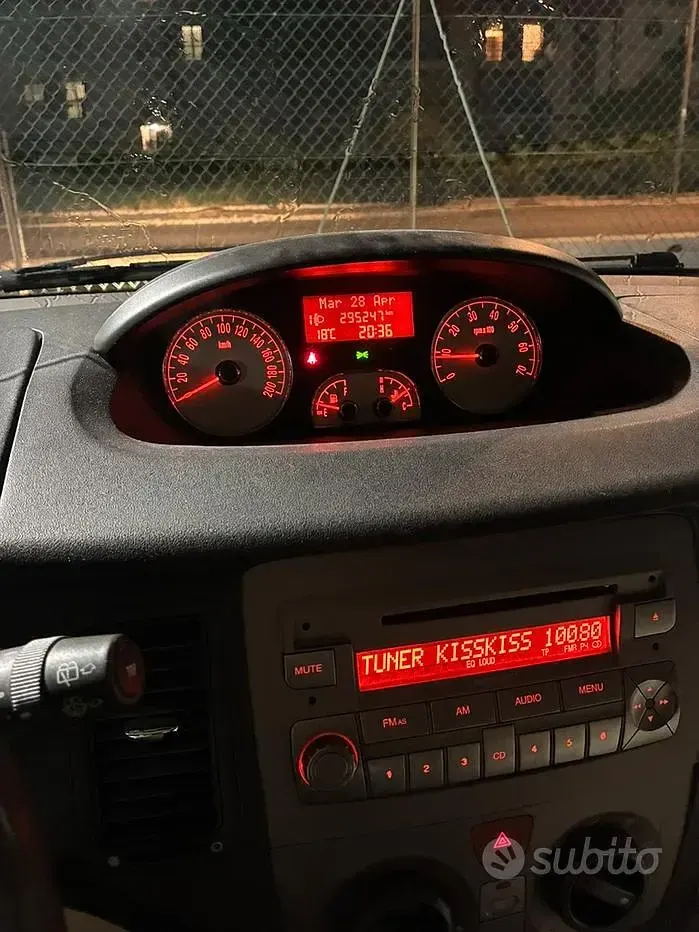 Usata Lancia Musa 69 CV (50 kW) 2007 Nero Monovolume