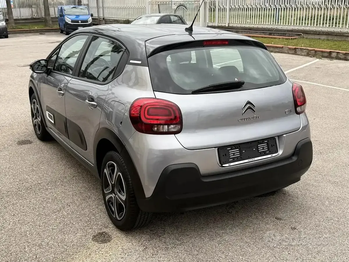 Usata Citroën C3 Feel 83 CV (61 kW) 2022 Grigio Utilitaria