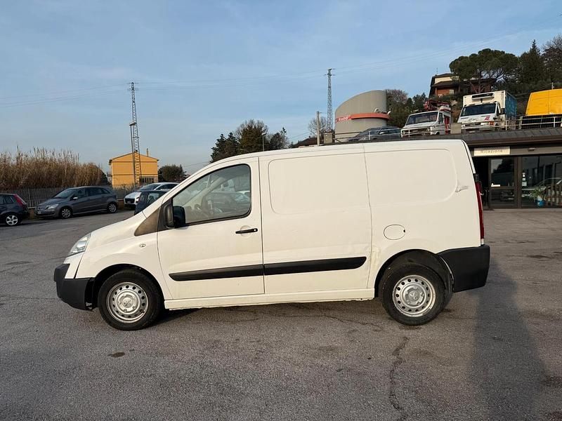 Usata Peugeot Expert 127 CV (93 kW) 2015 Bianco Furgone