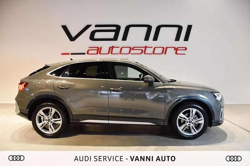 Usata Audi Q3 150 CV (110 kW) 2025 Grigio SUV