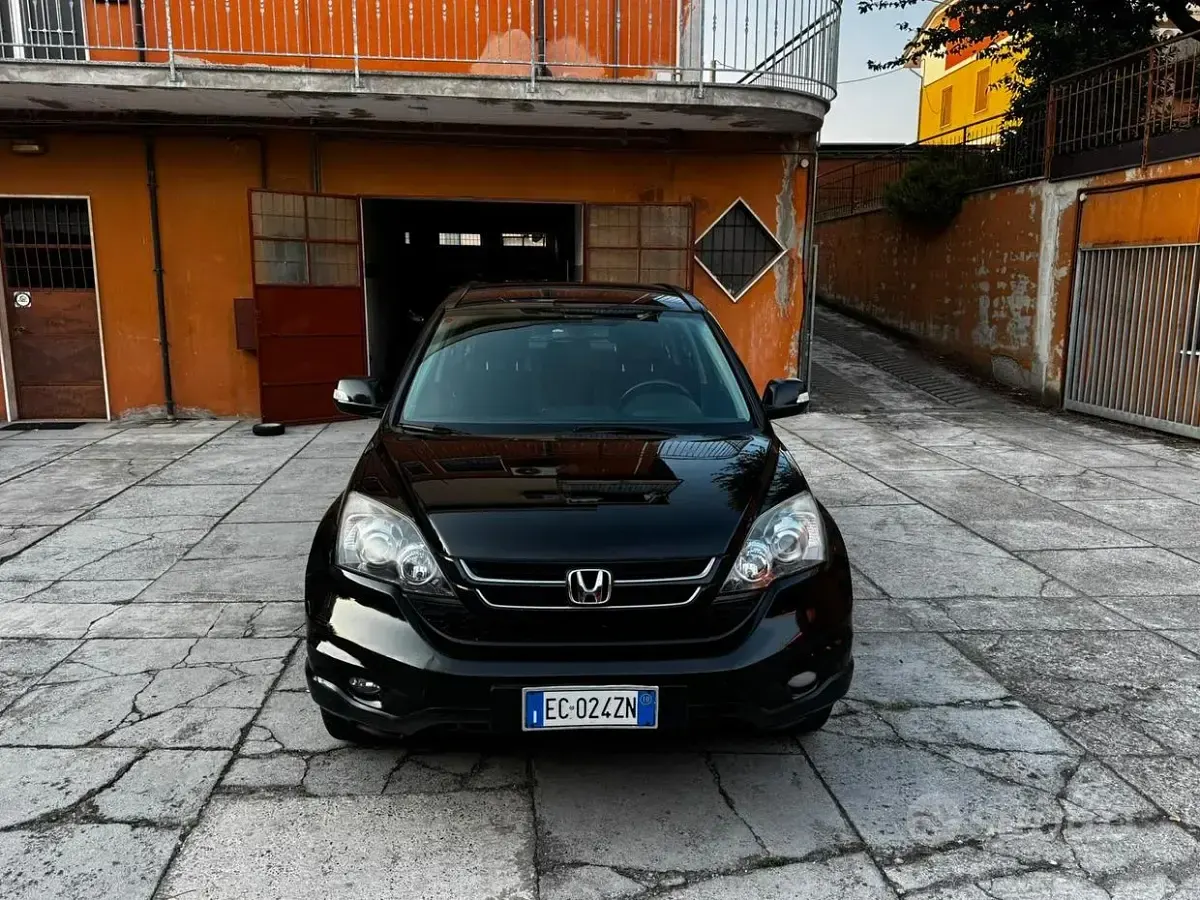 Usata Honda CR-V Elegance 150 CV (110 kW) 2010 Nero SUV