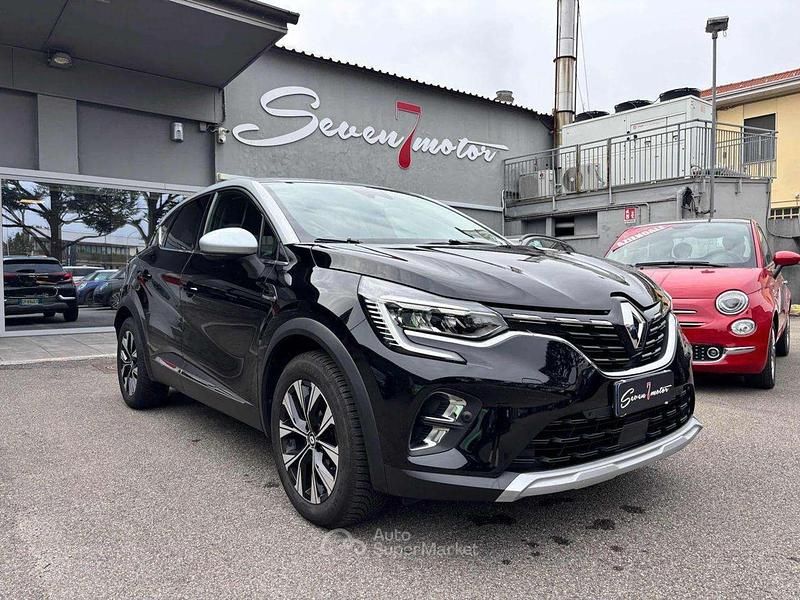 Usata Renault Captur Techno 92 CV (67 kW) 2023 Nero pastello SUV