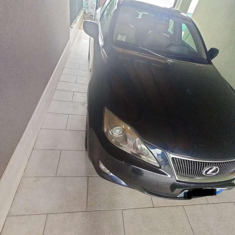 Usata Lexus IS220d Luxury Line 177 CV (130 kW) 2007 Berlina