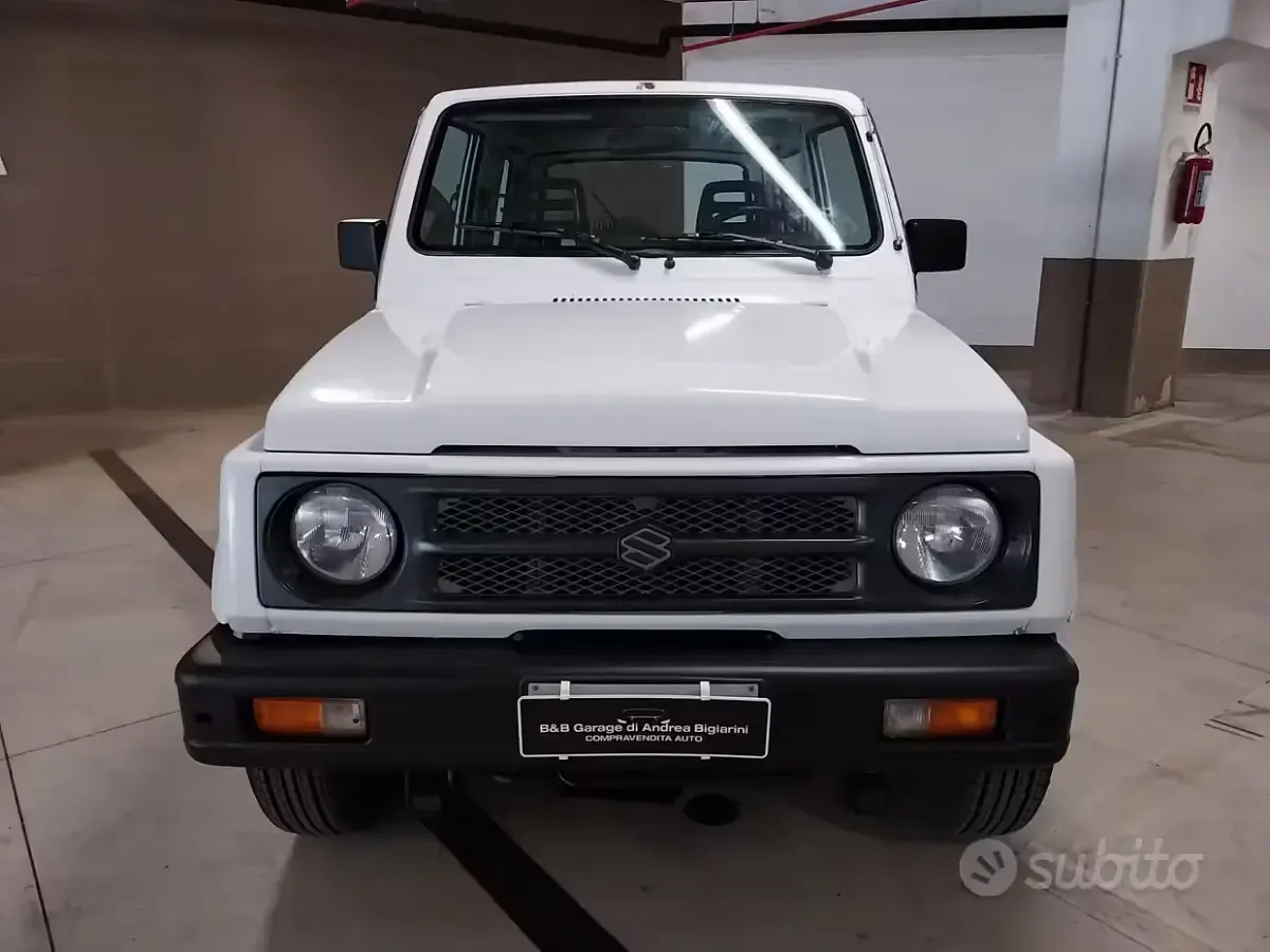Second-hand Suzuki Samurai 69 CP (50 kW) 1997 Alb SUV