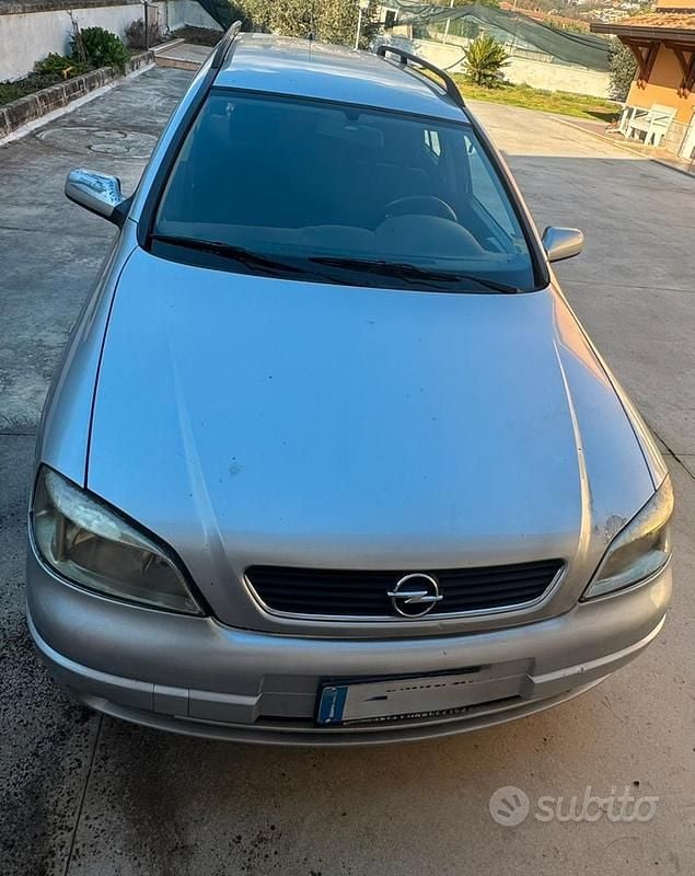 Usata Opel Astra 101 CV (74 kW) 2000 Station wagon