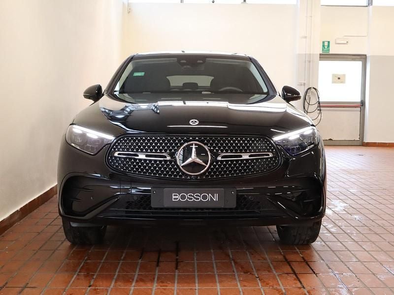 Nuova Mercedes GLC300 AMG Line Premium 333 CV (244 kW) 2026 Nero Coupé
