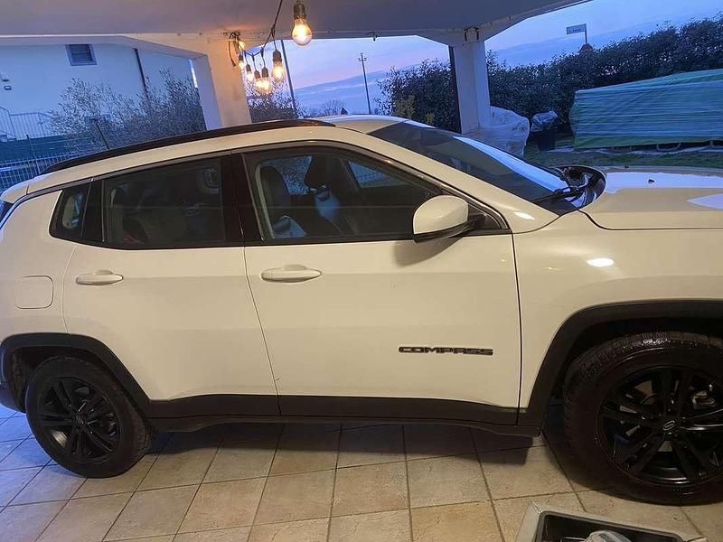 Usata Jeep Compass Limited 140 CV (102 kW) 2018 SUV