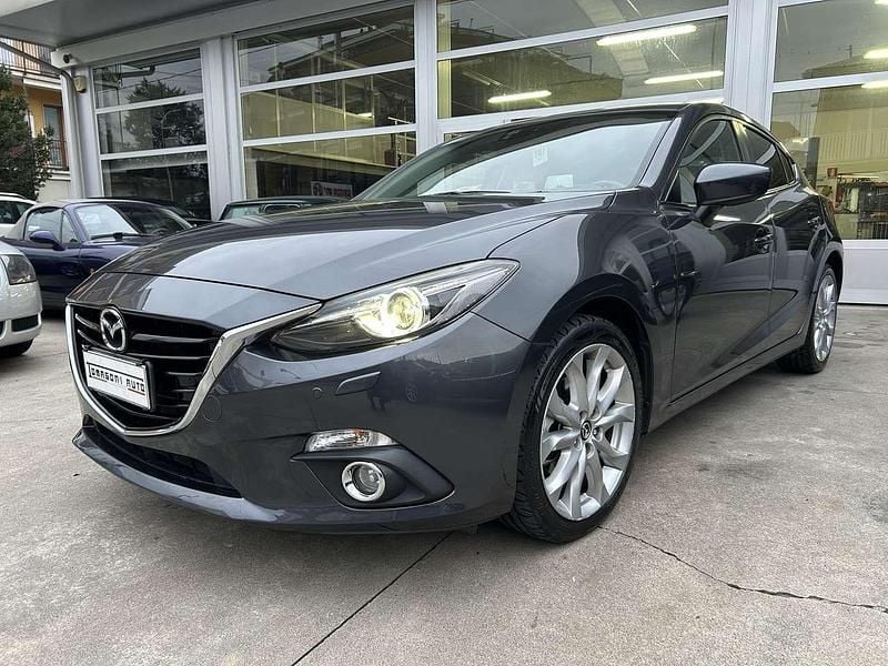 Usata Mazda 3 Exceed 105 CV (77 kW) 2017 Grigio scuro metallizzato Berlina