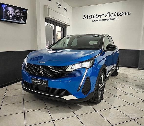 Usata Peugeot 3008 Allure 131 CV (96 kW) 2022 Blu SUV