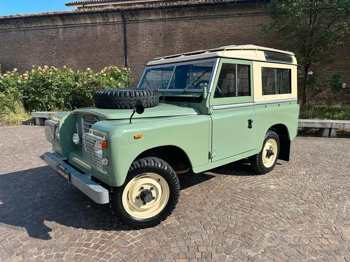 Usata Land Rover Defender 52 CV (38 kW) 1970 SUV