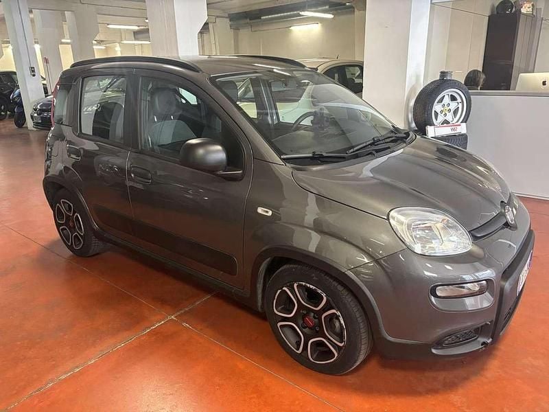 Usata Fiat Panda City Life 69 CV (50 kW) 2022 Grigio Utilitaria