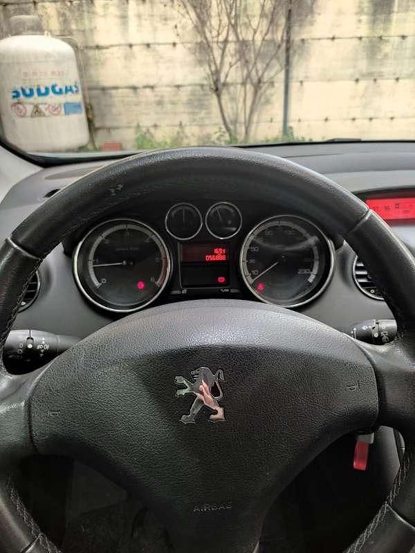 Usata Peugeot 308 Comfort 90 CV (66 kW) 2008 Berlina