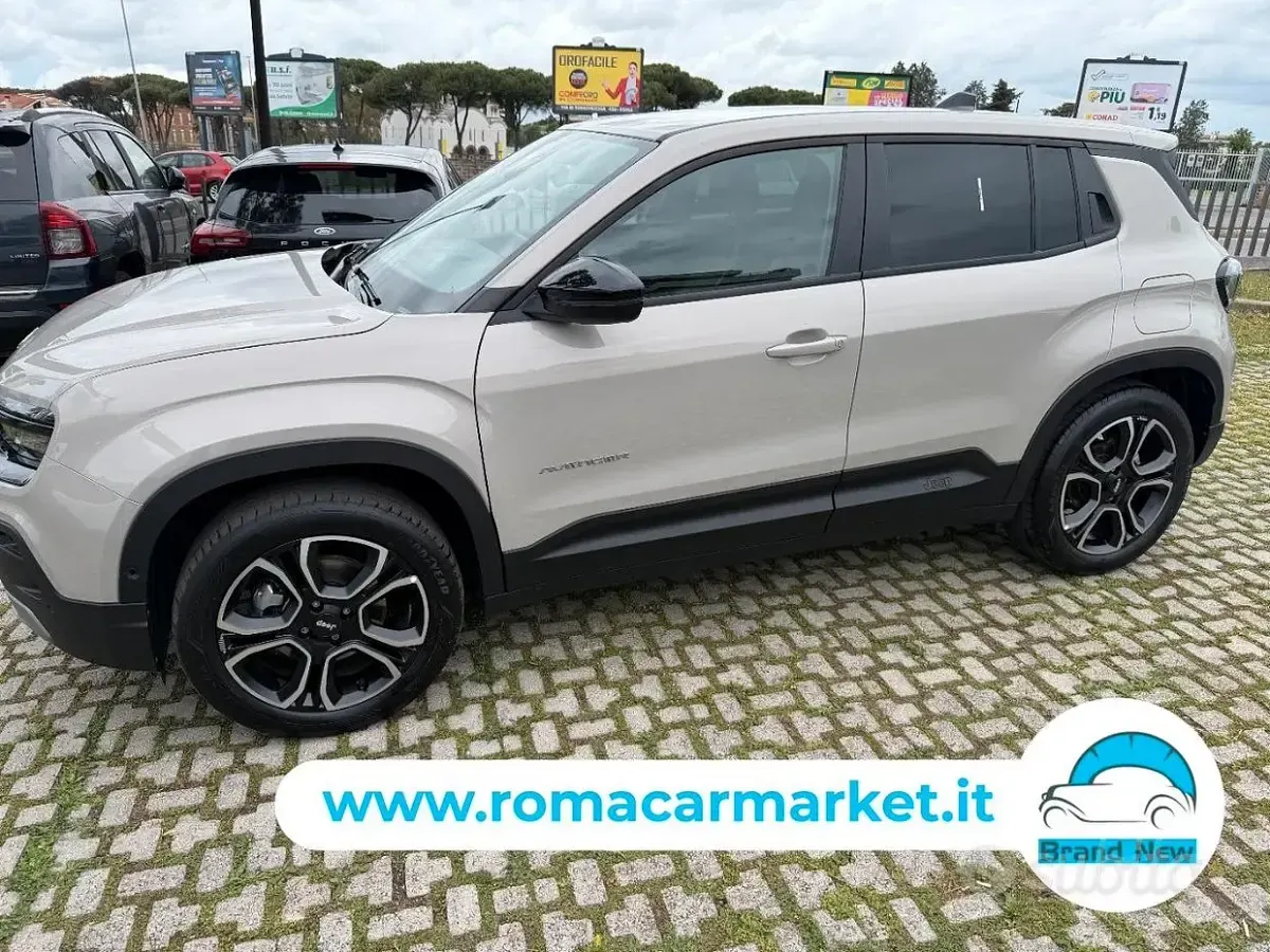 Usata Jeep Avenger Summit 101 CV (74 kW) 2025 Other SUV