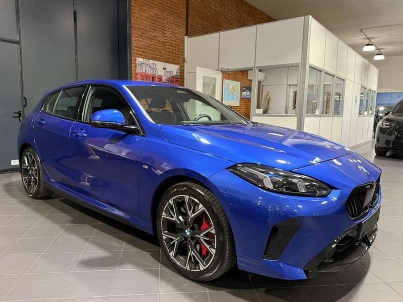 Usata BMW 118 M Sport 150 CV (110 kW) 2025 Blu Utilitaria