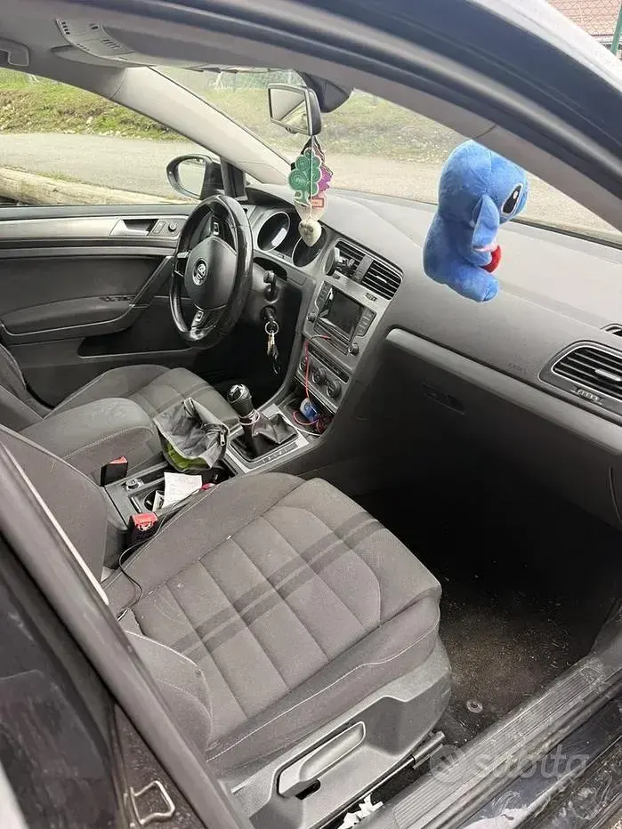 Używany VW Golf VII 110 KM (80 kW) 2014 Czarny Hatchback