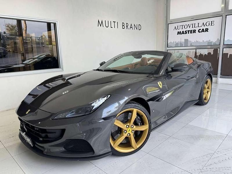 Grigio Usata 2022 Ferrari Portofino Cabrio | 219.900 € (Ottimo prezzo) - Immagine 1/4
