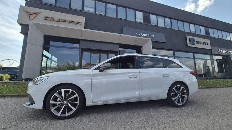 Nuova Seat Leon FR 150 CV (110 kW) 2025 Bianco Station wagon