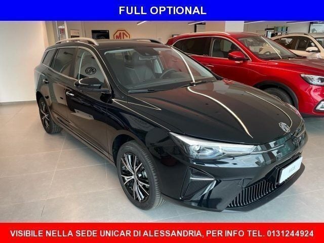 Usata MG MG5 EV Luxury 114 kW (156 CV) 2022 Pebble black metallizzato Station wagon