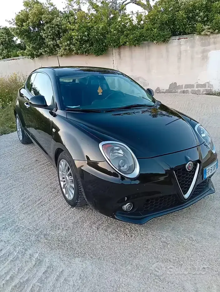 Usata Alfa Romeo MiTo 95 CV (69 kW) 2018 Nero Utilitaria