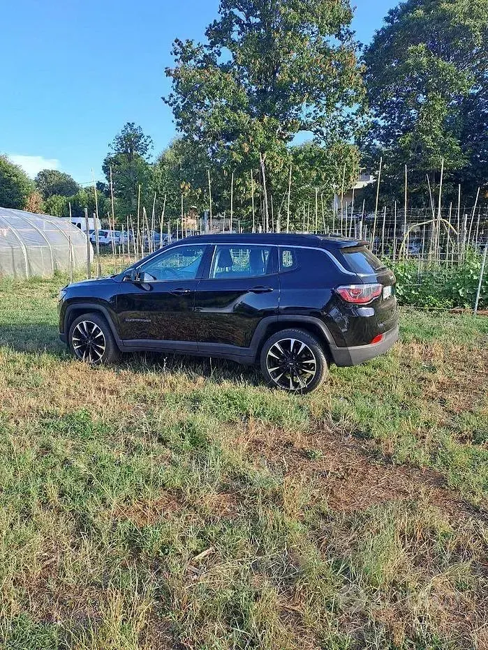 Usata Jeep Compass 120 CV (88 kW) 2019 Nero SUV