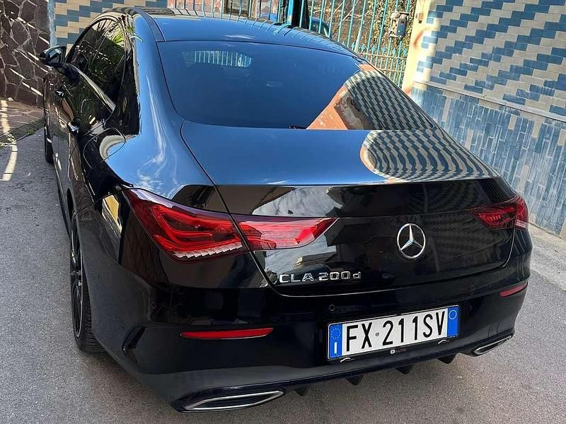 Usata Mercedes CLA200 150 CV (110 kW) 2019 Nero Coupé