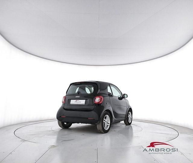 Usata Smart ForTwo Electric Drive Pure 60 kW (82 CV) 2022 Nero Utilitaria