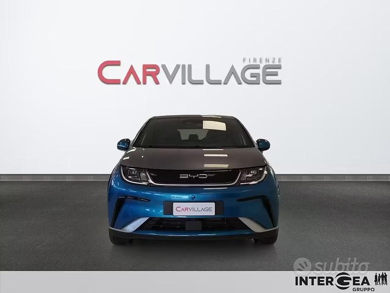Usata BYD Dolphin Design 150 kW (204 CV) 2023 Blu Utilitaria