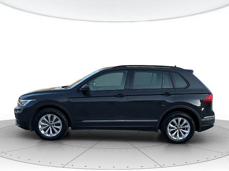 Usata VW Tiguan Life 150 CV (110 kW) 2021 Grigio SUV