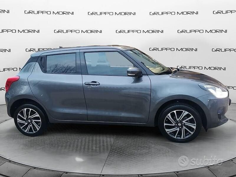 Usata Suzuki Swift 90 CV (66 kW) 2020 Grigio Berlina