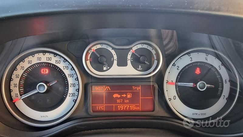 Usata Fiat 500L Living 120 CV (88 kW) 2014 Verde Monovolume