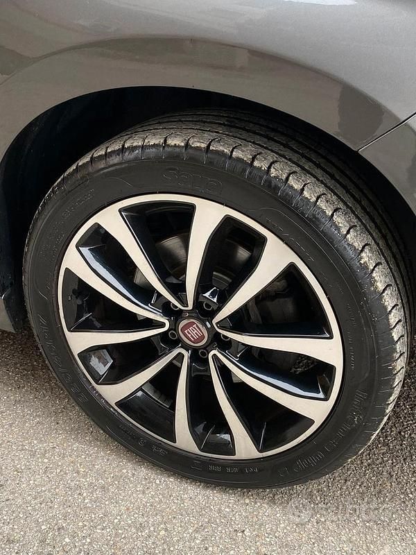 Occasion Fiat Tipo Opening Edition 129 ch (94 kW) 2016 Gris Berline