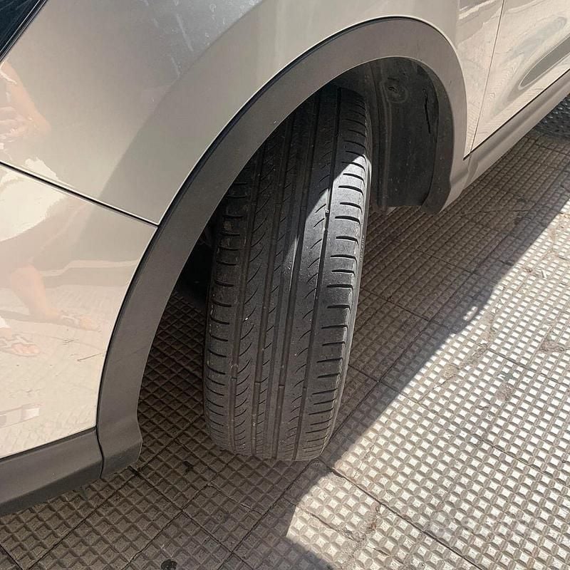 Usata Nissan Qashqai Tekna 110 CV (80 kW) 2016 Grigio SUV