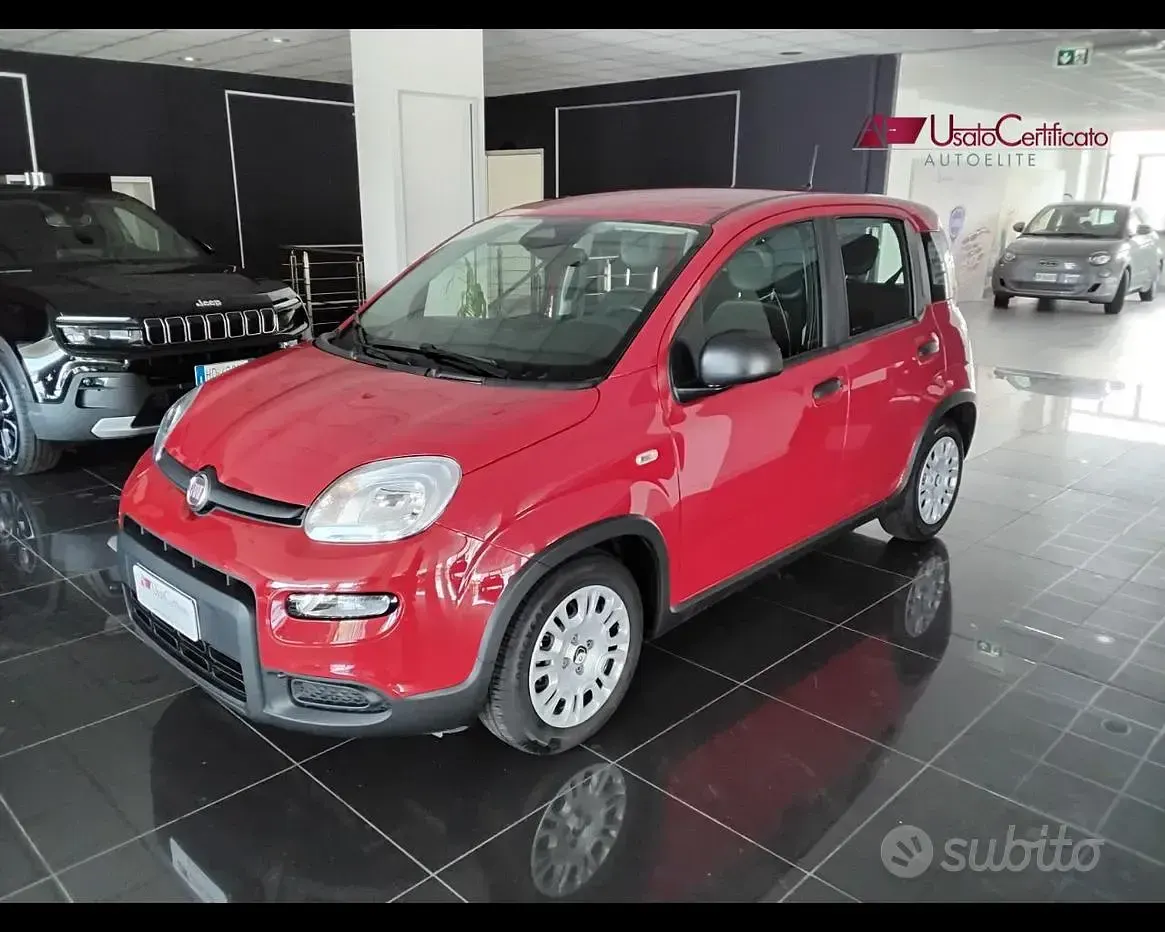 Usata Fiat Panda S 70 CV (51 kW) 2025 Rosso Utilitaria