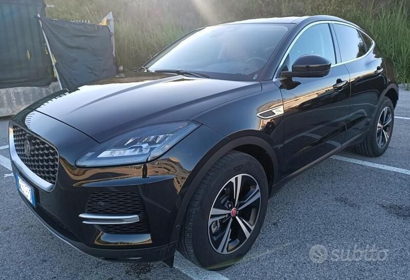 Usata Jaguar E-Pace SE 200 CV (147 kW) 2021 Nero SUV