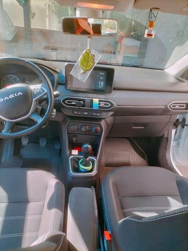 Usata Dacia Sandero Expression 101 CV (74 kW) 2024 Utilitaria