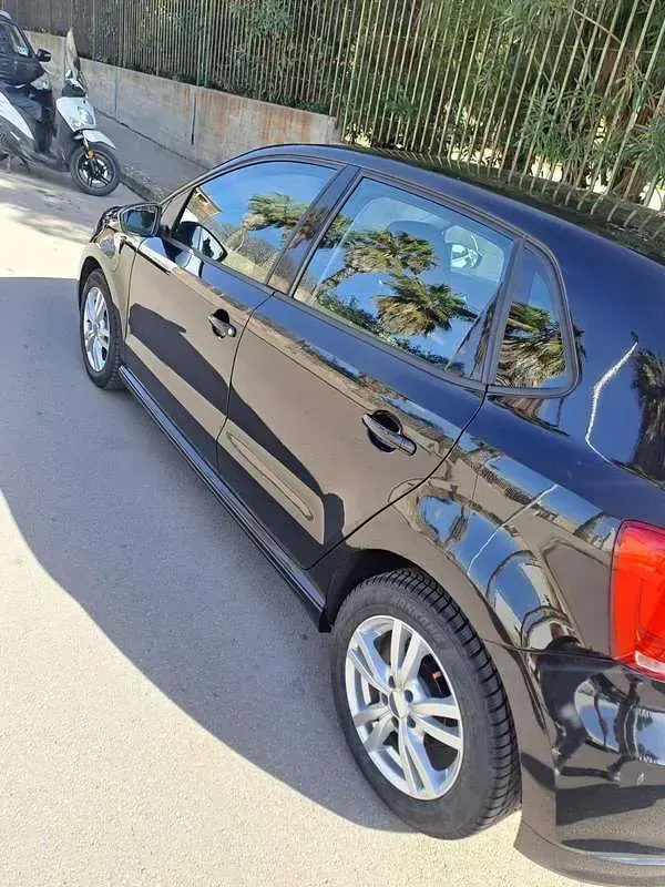 Usata VW Polo 90 CV (66 kW) 2019 Nero Utilitaria