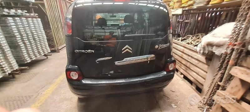Usata Citroën C3 Picasso 92 CV (67 kW) 2012 Nero Monovolume