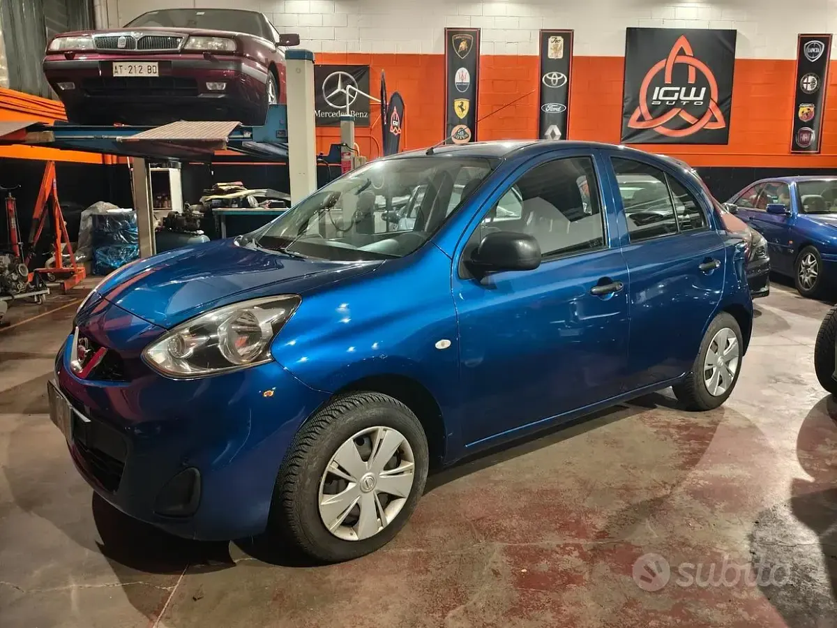 Usata Nissan Micra Tekna 80 CV (58 kW) 2015 Blu Utilitaria