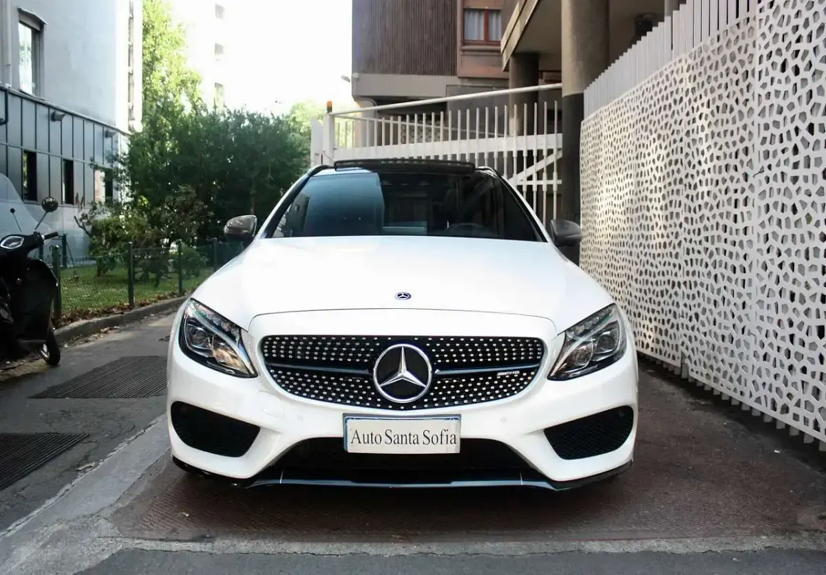 Usata Mercedes C43 AMG AMG 367 CV (269 kW) 2017 Bianco perla Station wagon