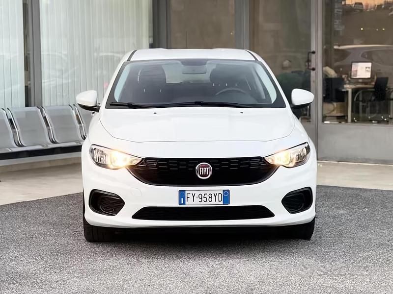 Usata Fiat Tipo 95 CV (69 kW) 2019 Bianco Berlina