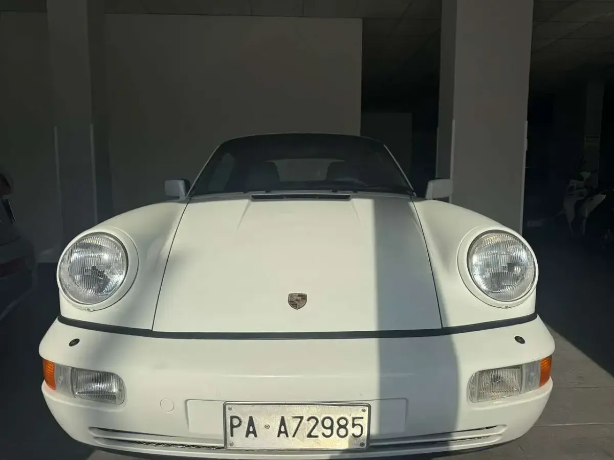 Usata Porsche 911 Carrera Cabriolet 250 CV (183 kW) 1990 Bianco Cabrio